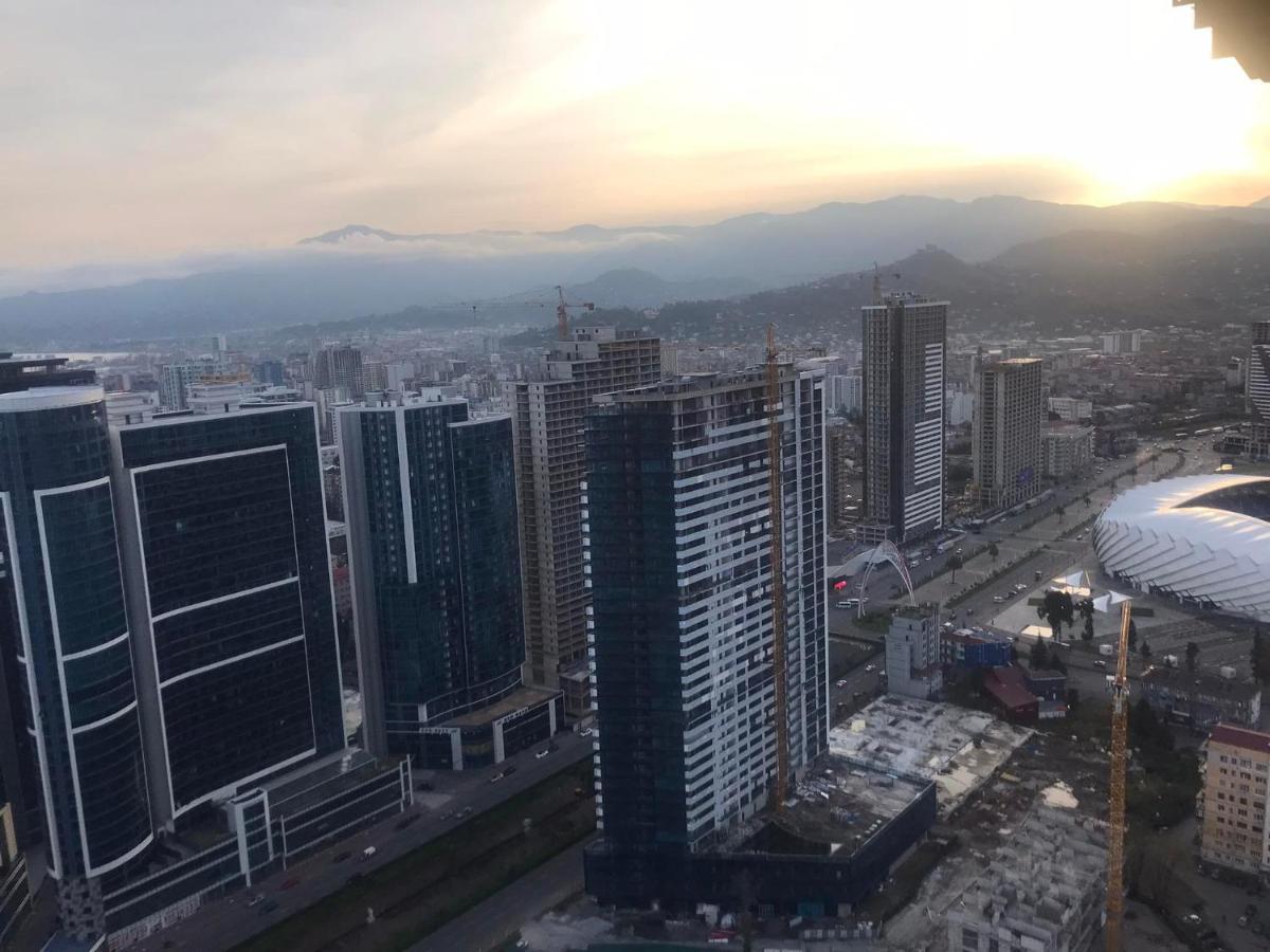 Orbi City Apartment 46Th Floor - Amazing View บาทูมิ ภายนอก รูปภาพ